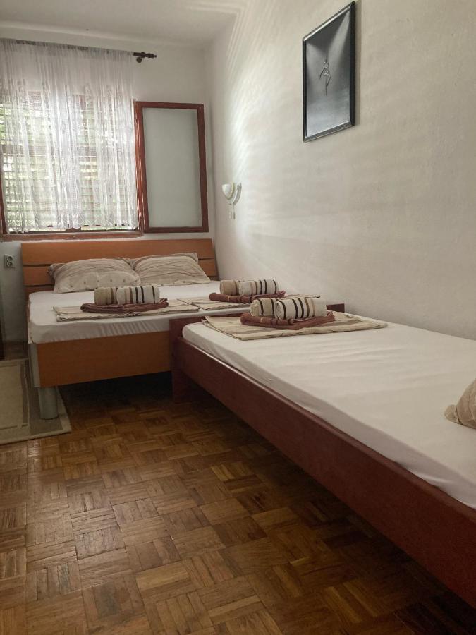 Apartments Aleksic Sutomore Exterior foto