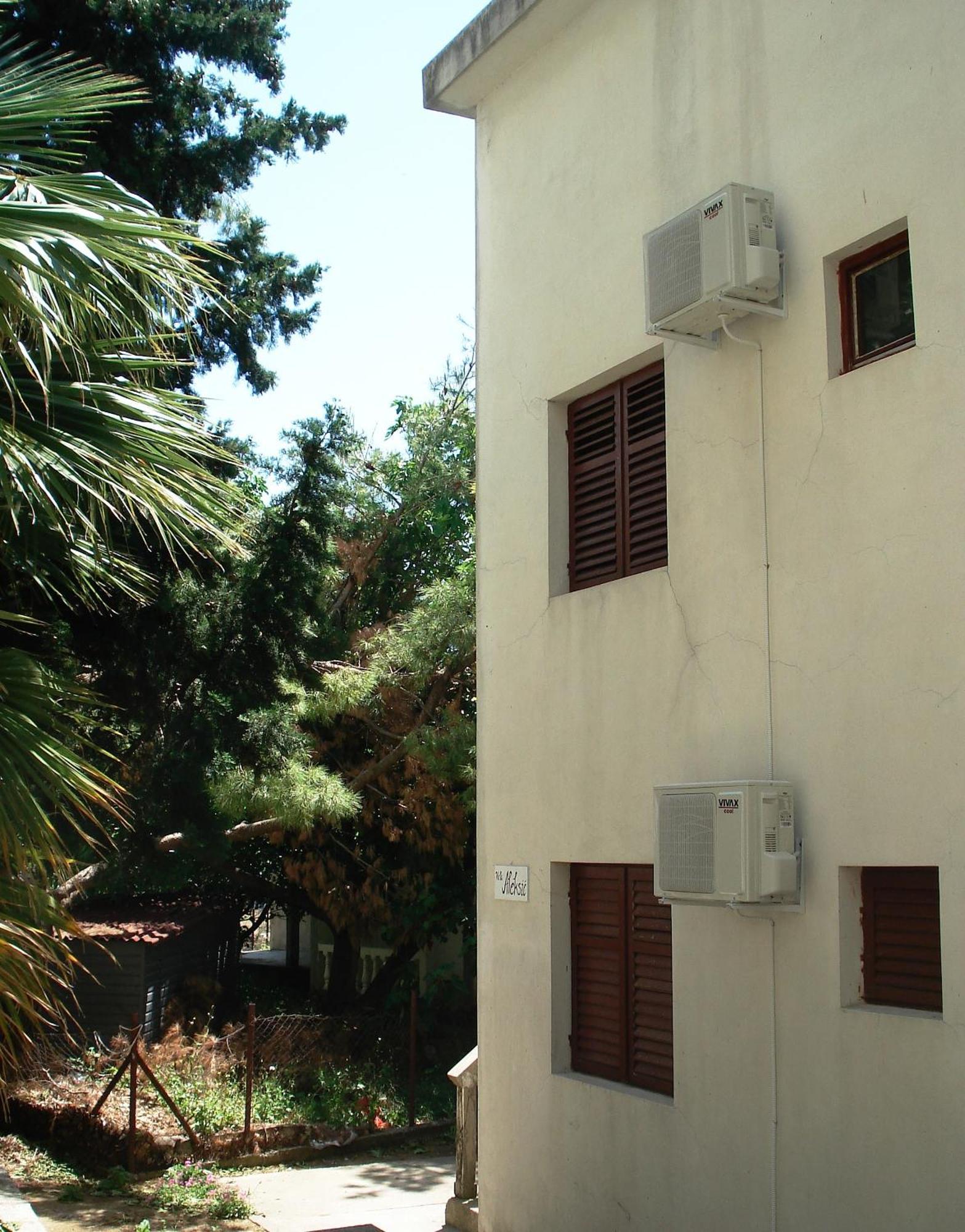 Apartments Aleksic Sutomore Exterior foto